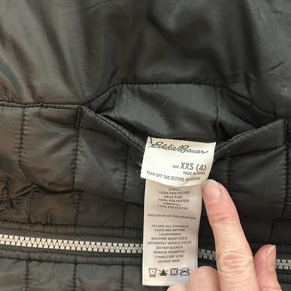 Reversible Eddie Bauer boys winter coat. Size 4 XXS - Picture 3 of 5